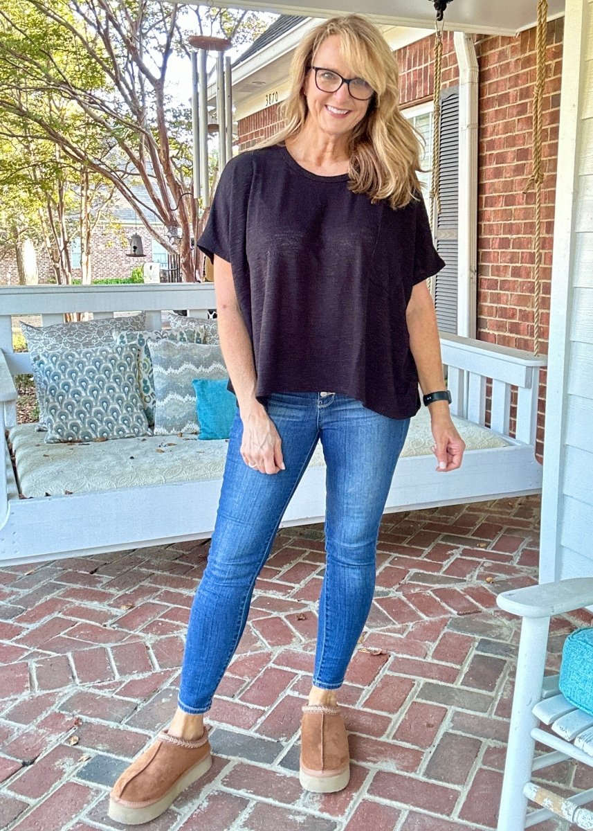 Black Heather Hacci Pocket Top - Casual Top - Jimberly's Boutique - Olive Branch - Mississippi