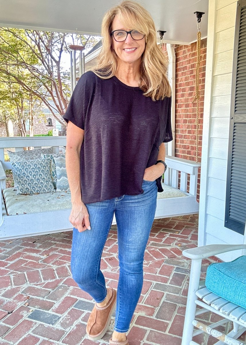 Black Heather Hacci Pocket Top - Casual Top - Jimberly's Boutique - Olive Branch - Mississippi