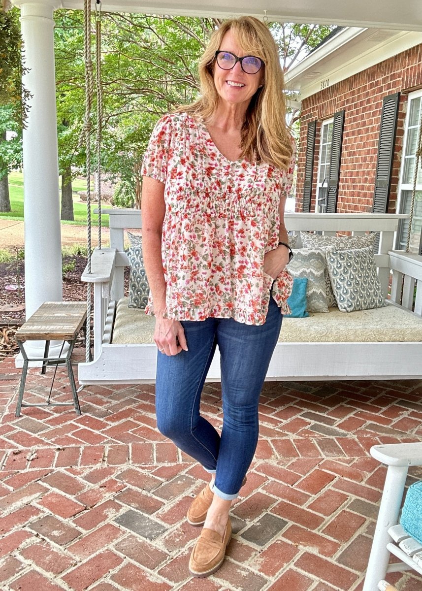 Eyes Closed Floral Top - Ivory - Jimberly's Boutique - Olive Branch - Mississippi