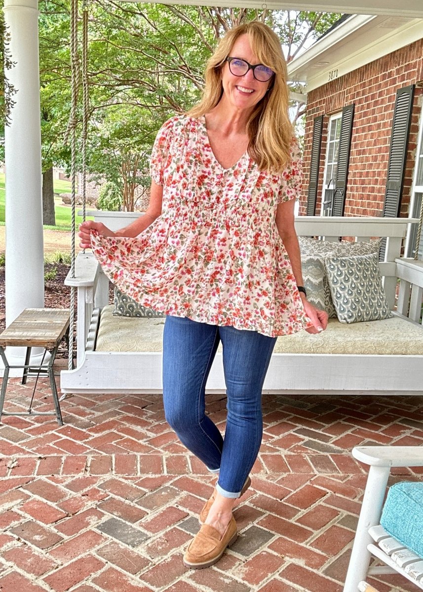 Eyes Closed Floral Top - Ivory - Jimberly's Boutique - Olive Branch - Mississippi