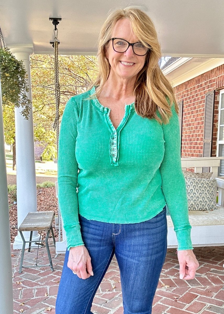 Kelly Green Baby Waffle Henley - Casual Top - Jimberly's Boutique - Olive Branch - Mississippi