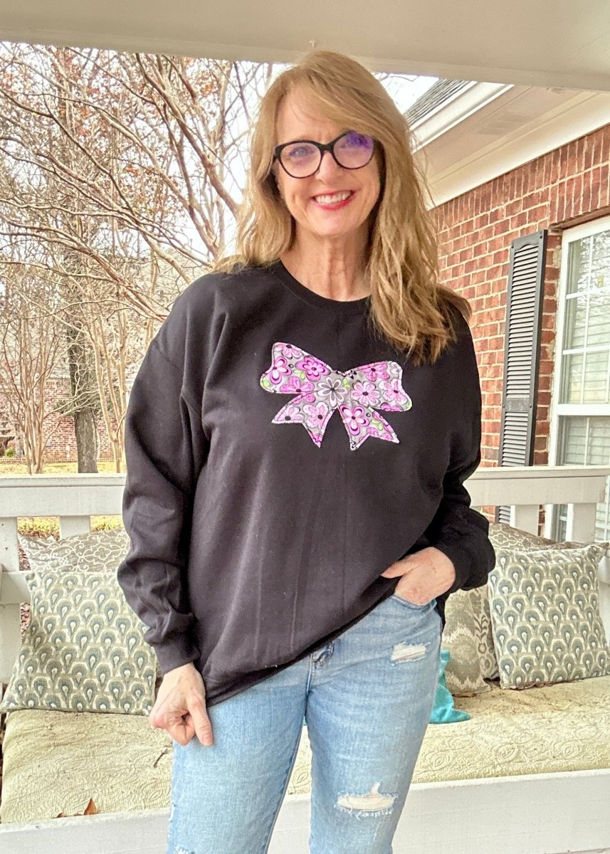 Large Raggy Applique' Bow Sweatshirt - Black w/Groovy Pink - Jimberly's Boutique - Olive Branch - Mississippi