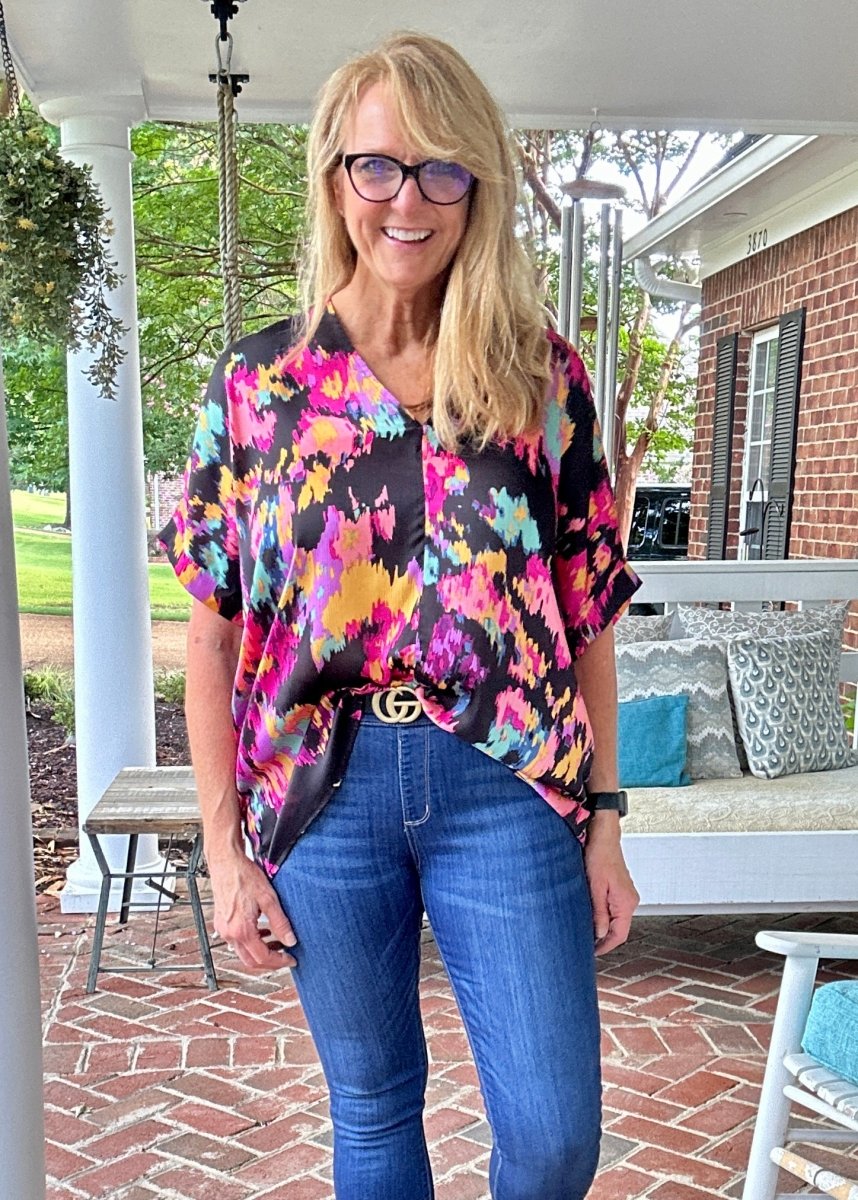 Love You Anyways Floral Top (Regular & Plus) | Jodifl - Shirts & Tops - Jimberly's Boutique - Olive Branch - Mississippi