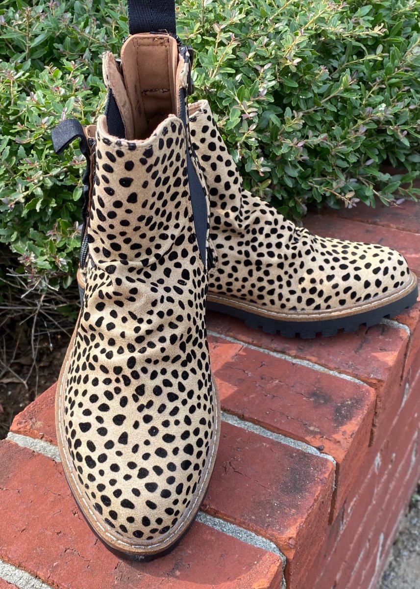 Blowfish hotsell leopard booties